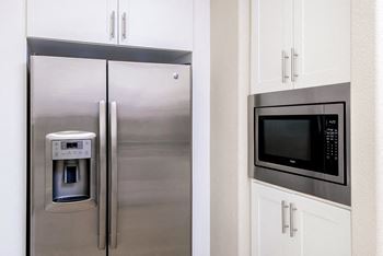 Kitchen with stainless steel appliances 